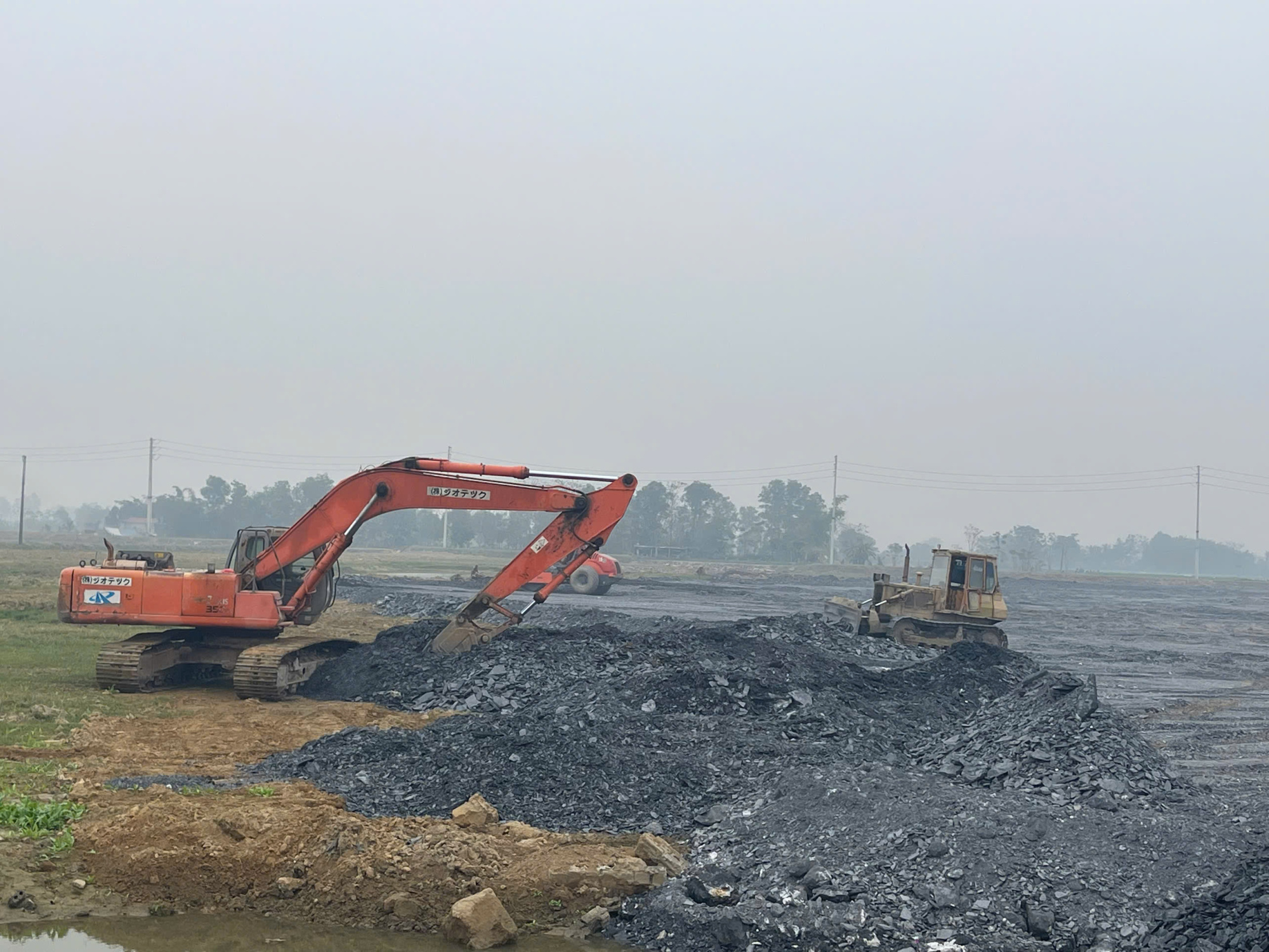 z7353079750811 a3dd2c5f2313309e040879e08f3ca08e